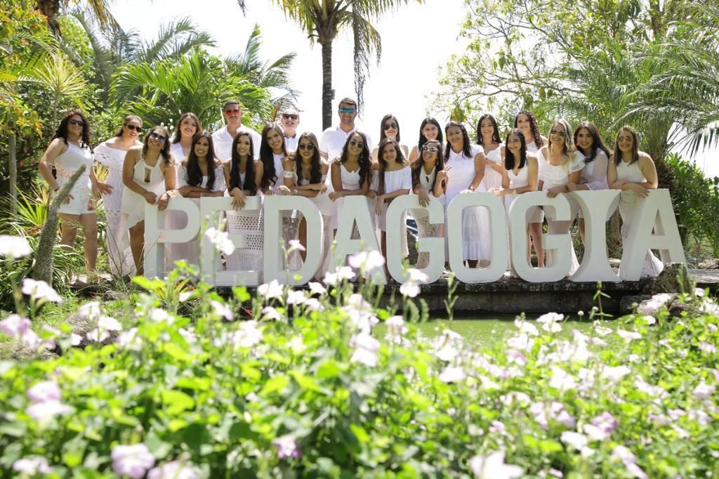 Aluguel de Becas e Trajes